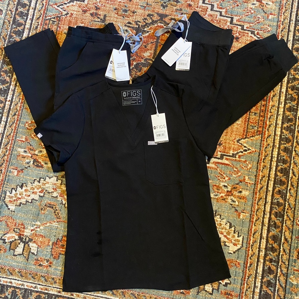 NWT Black FIGS Scrubs with Two Pairs of Bottoms!